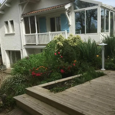 Bed and breakfast Les Taouleres 3*
