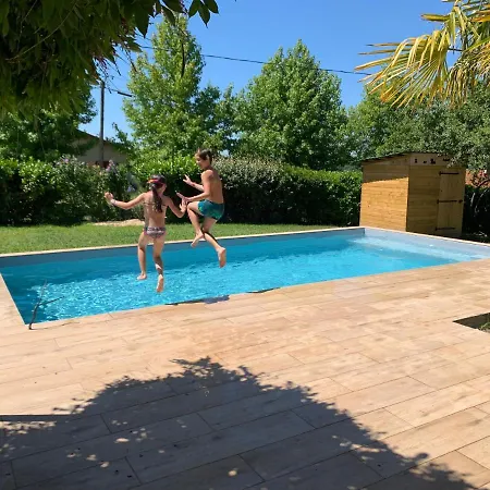 Les Taouleres Bed & Breakfast Hastingues