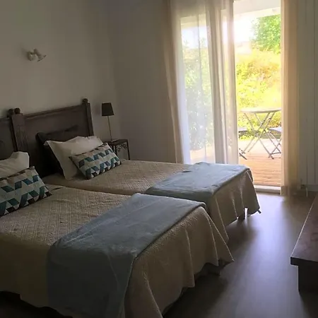 Bed & Breakfast Les Taouleres