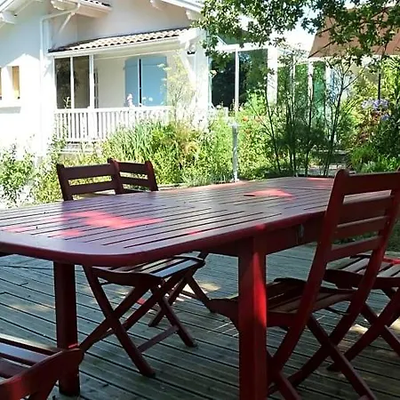 Bed & Breakfast Les Taouleres 3*