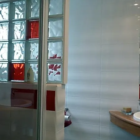 Bed & Breakfast Les Taouleres 3*
