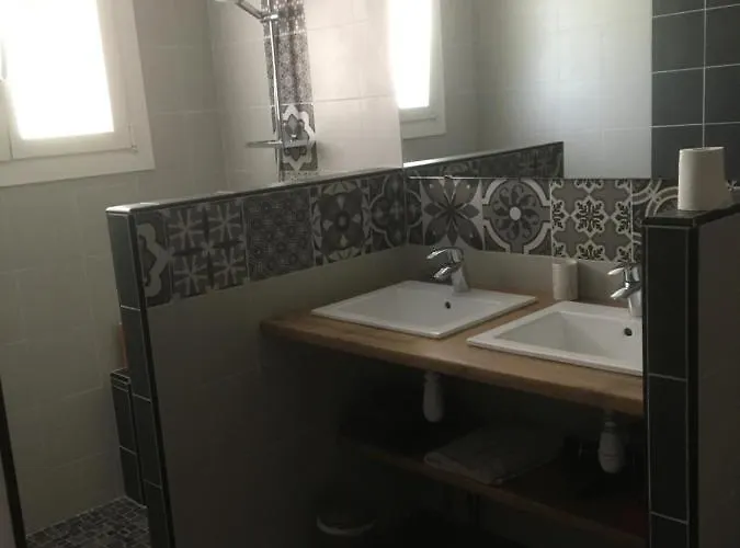 住宿加早餐酒店 乐斯淘乐瑞思住宿加早餐旅馆 Hastingues